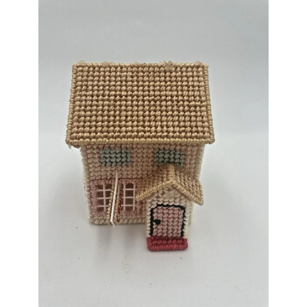 Vtg 70s Handmade Yarn Needlepoint Completed‎ School House Candy Plastic Canvas
